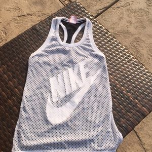 Nike tank